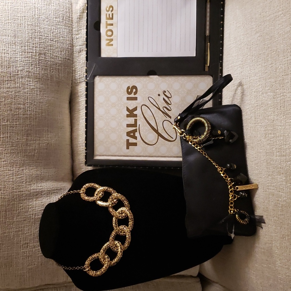 Bundle - Necklace, Wrigley & 3pc Journal Gift set 🥳